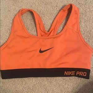 Nike Pro Sports Bra